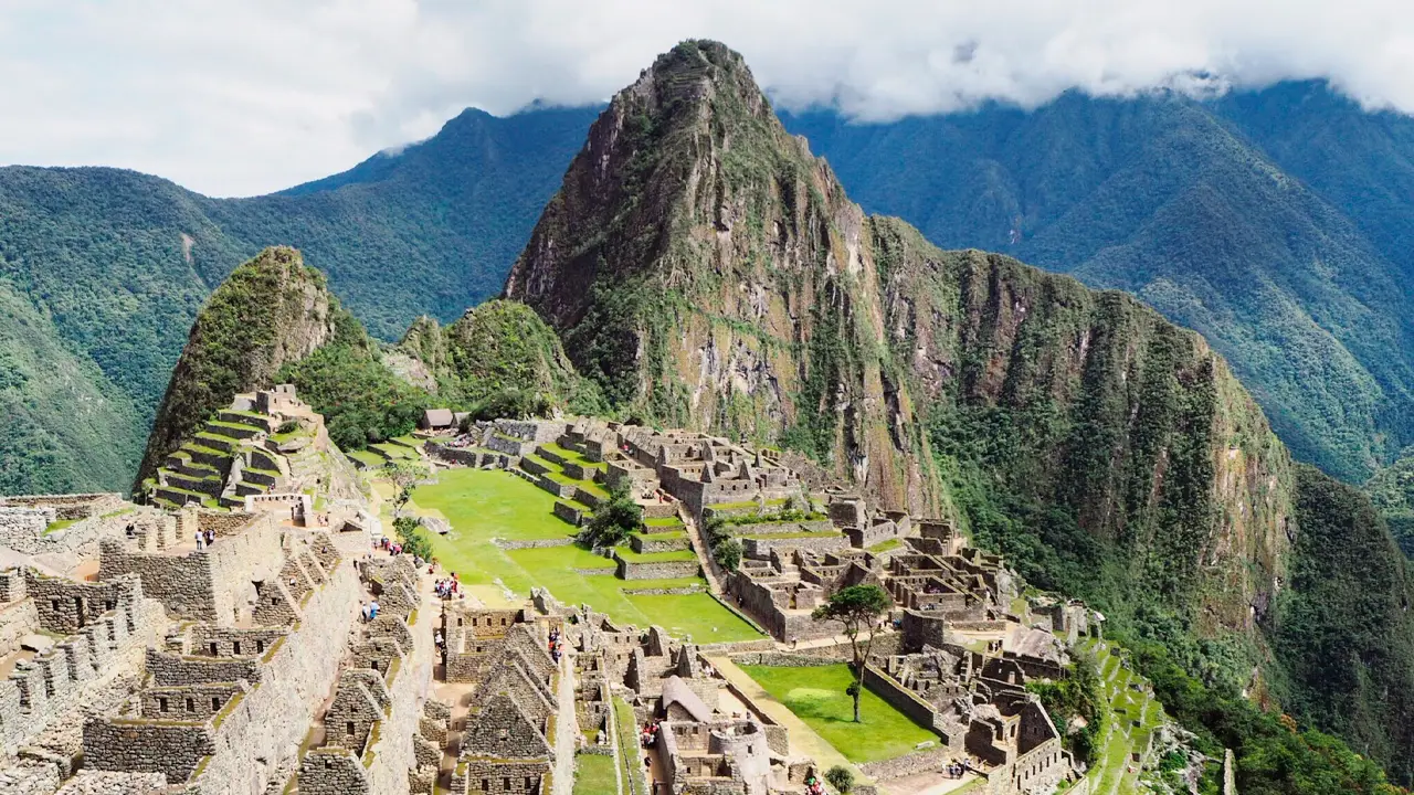 Machu Picchu Luxury HB