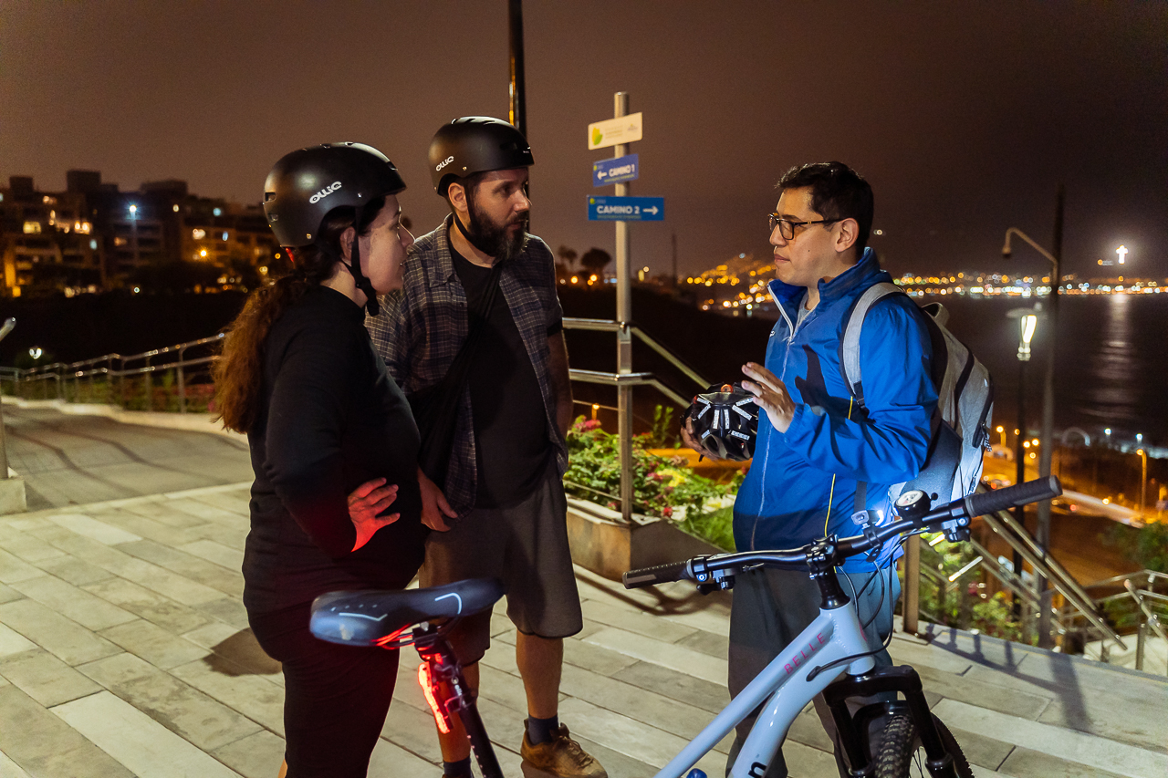 City biking in Lima