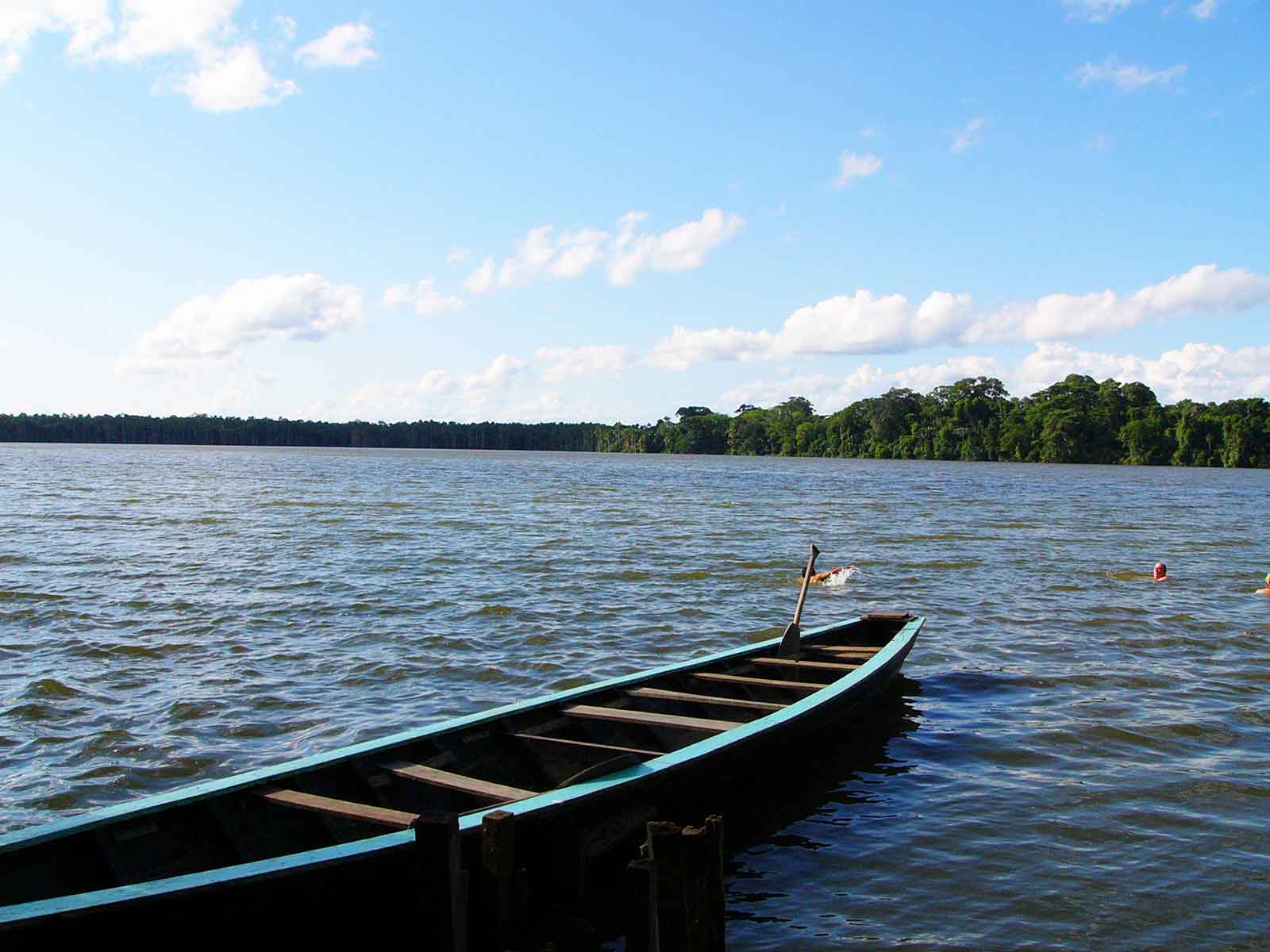 Lago Sandoval