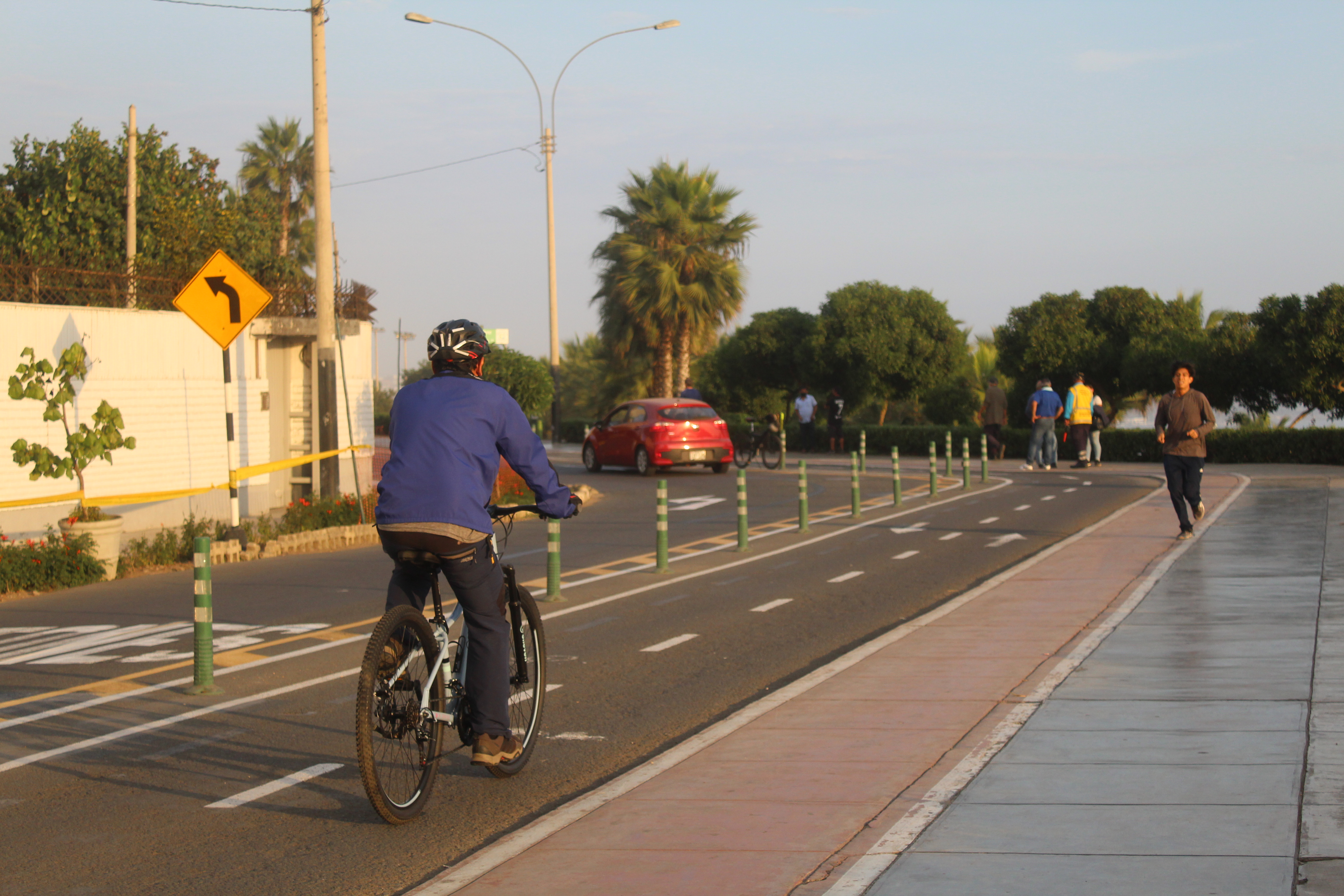 City biking in Lima