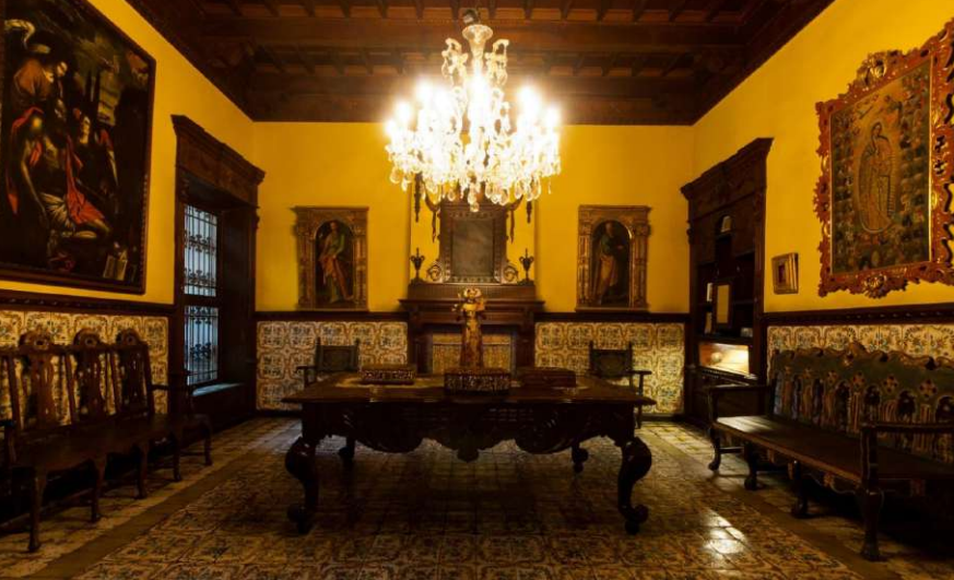 Historical Houses in Lima
