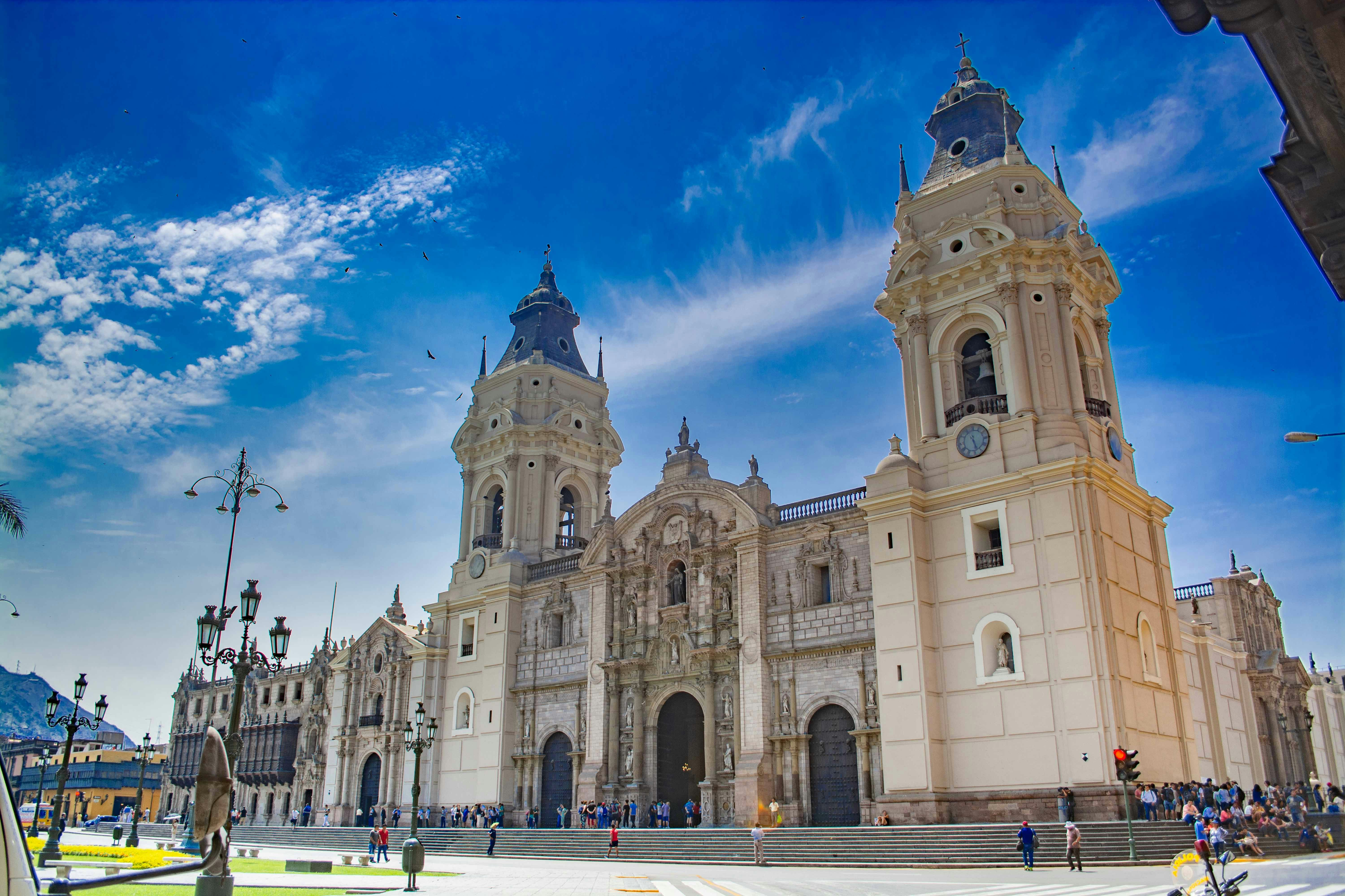 Le Tour Lima Mentor